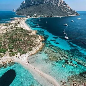 Casa vacanze Luminosa A Vicino Al Mare, Porto San Paolo (Sardinia)